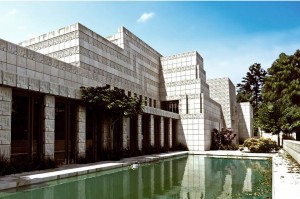 Frank Lloyd Wright - Ennis House, Los Ángeles, California
